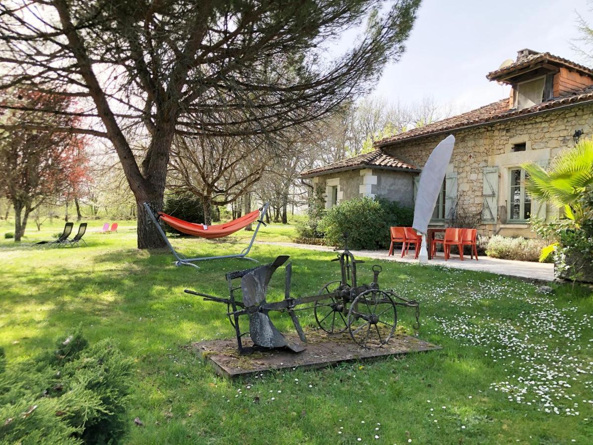 Villa Le Creyssac Saint-Félix-de-Bourdeilles エクステリア 写真